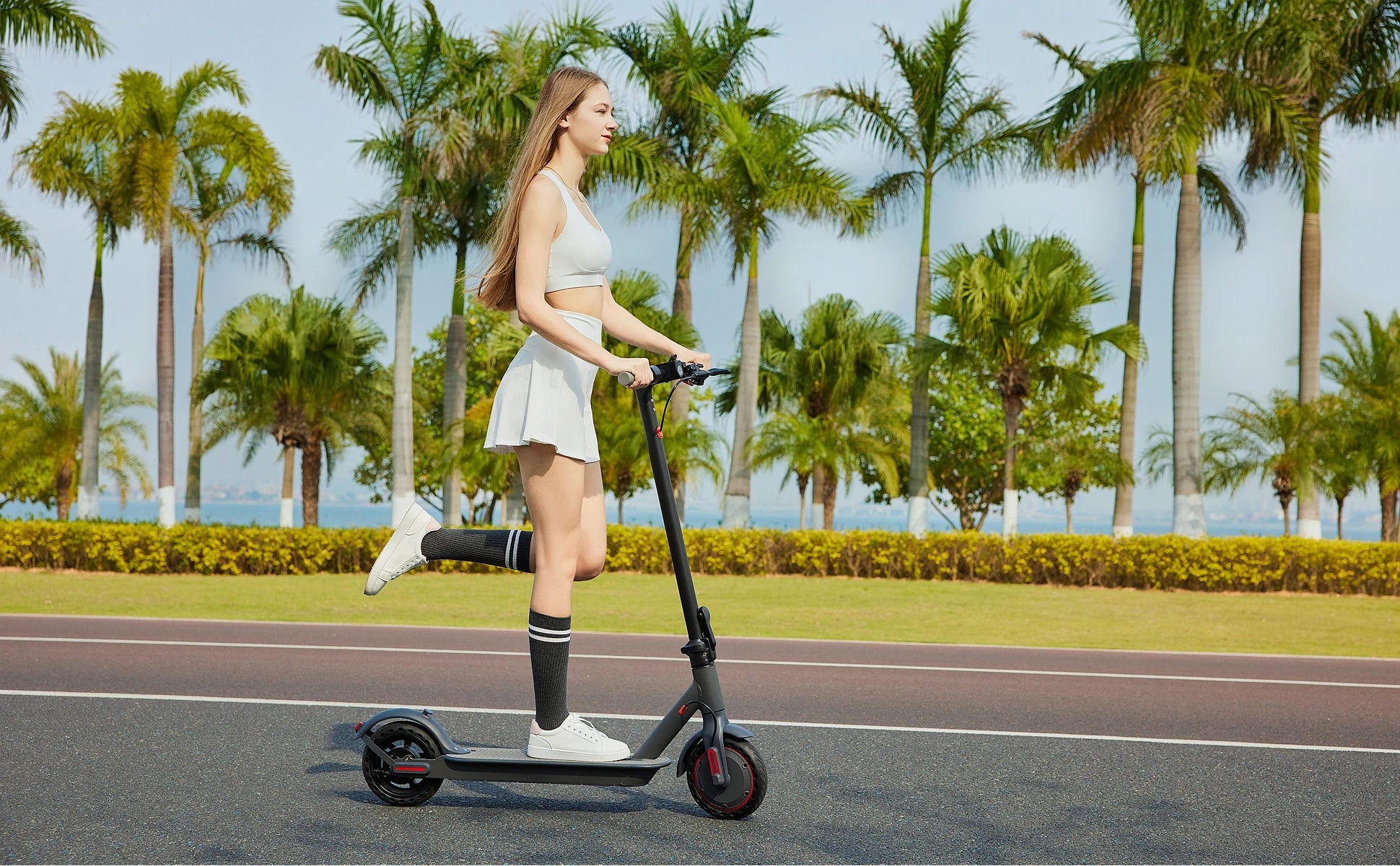 G5.0 Electric Scooter 36V 10.5AH High Capacity Battery 21Miles Long Range 19Mph 350 Motor 8.5Inch Tyres Foldable Escooter